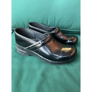 Dansko Black Patent Leather Clogs Slip On Classic Womens Size 42